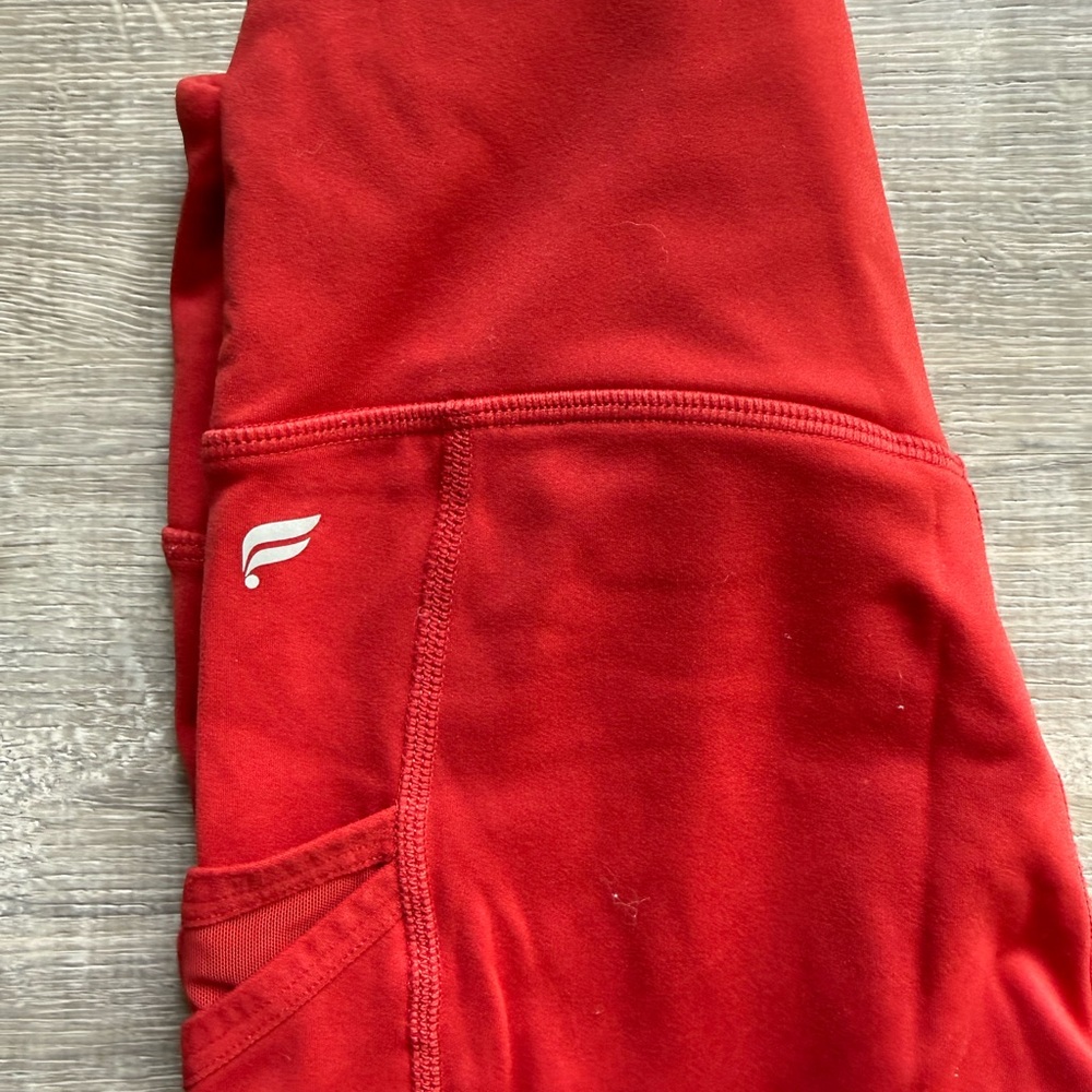 Fabletics Motion365 Women’s Size XXS High-Waisted Red Leggings Activewear VGUC - Picture 2 of 10